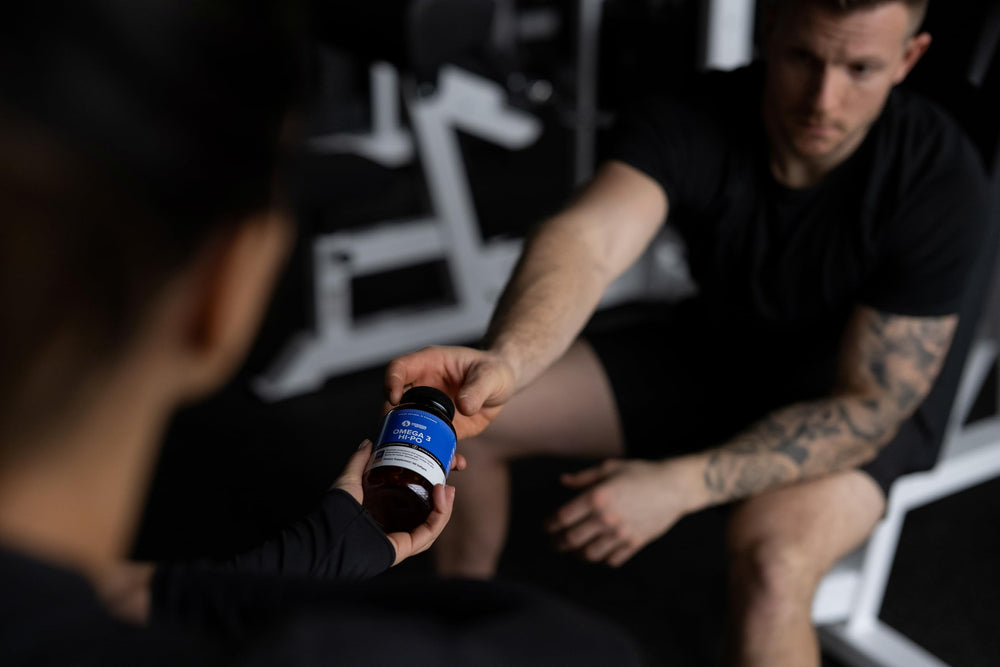 Label close-up of Designs for Sport Omega 3 HI-PO highlighting gluten-free and purity