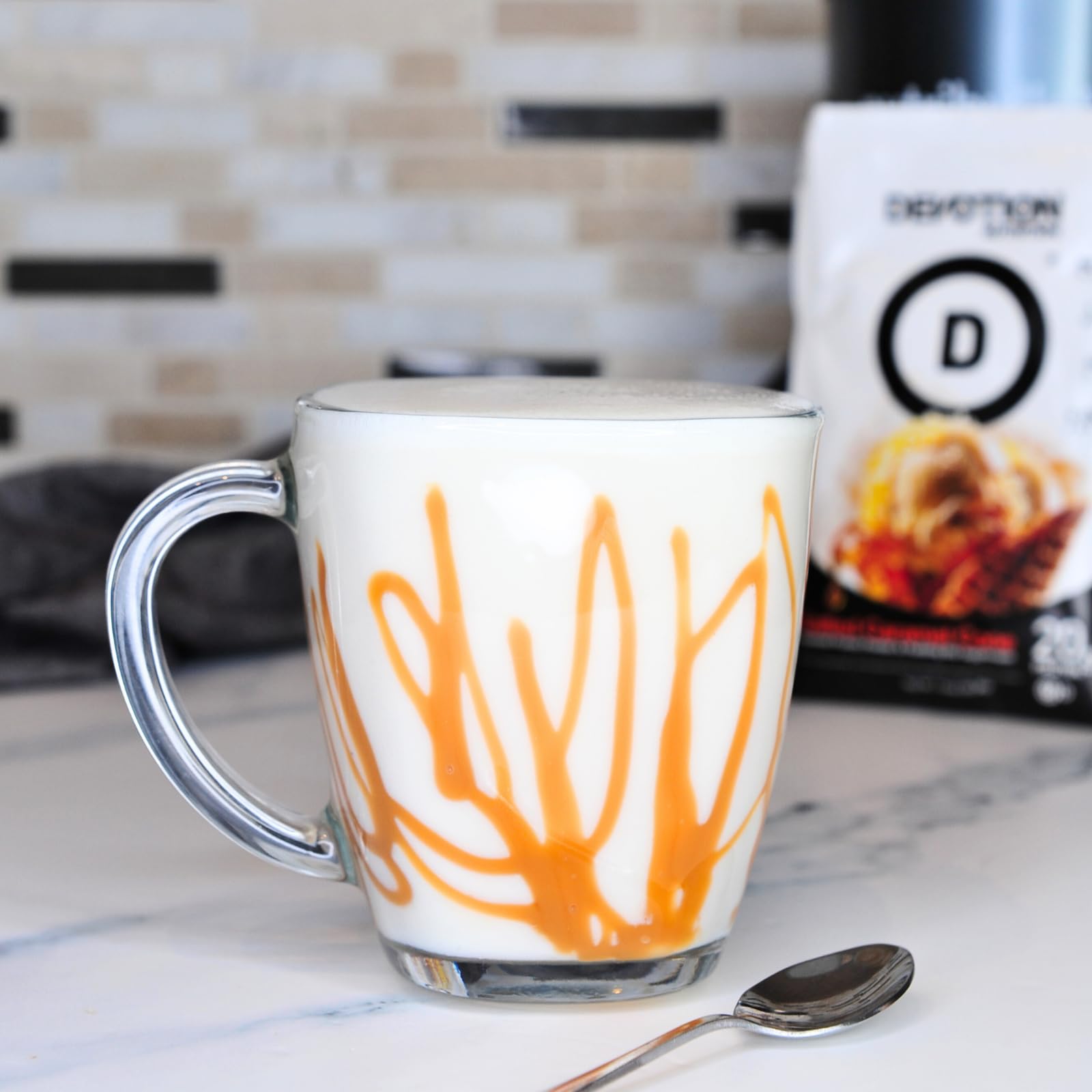 Devotion Nutrition serving info showing 29 servings per 2 lb tub