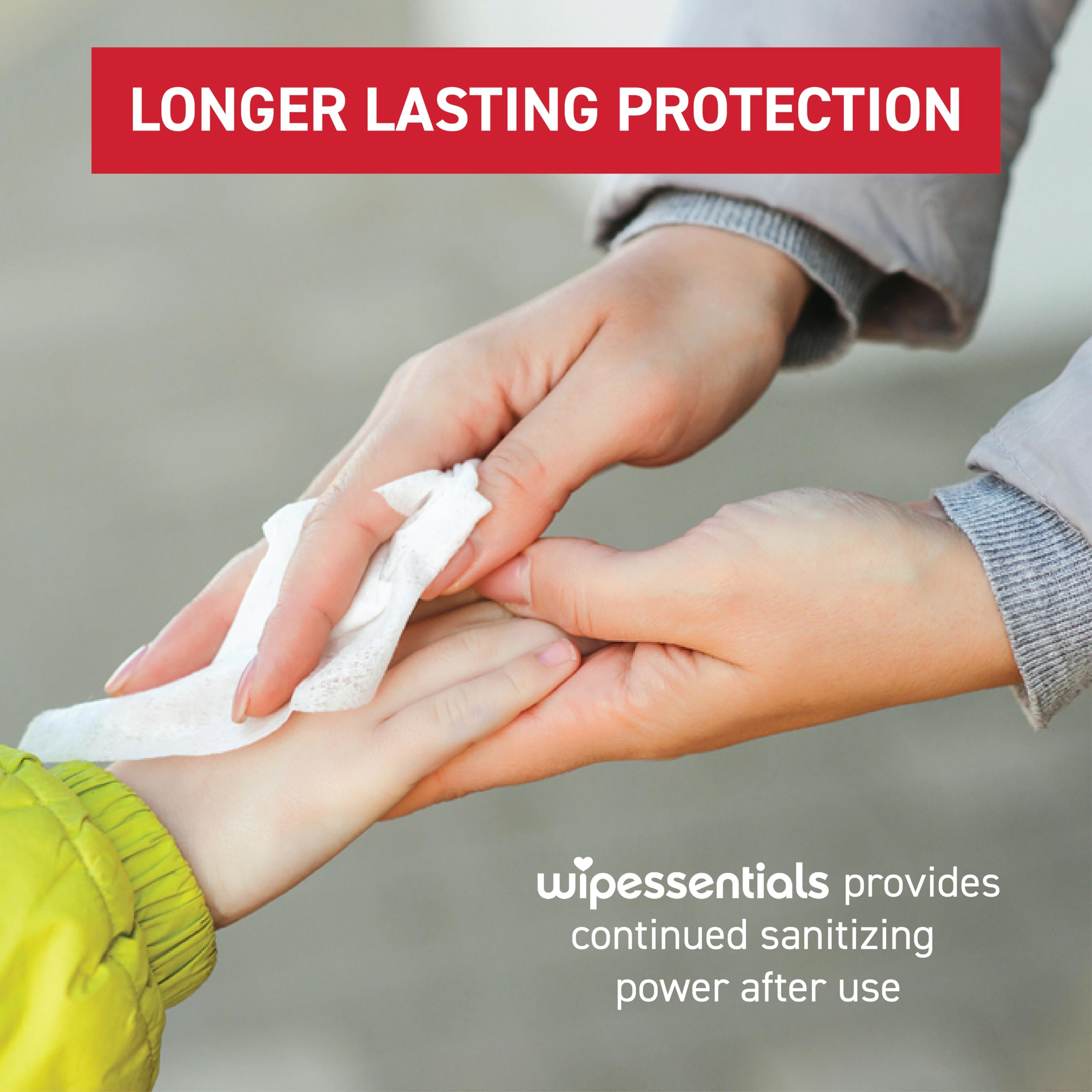 Diamond WipeEssentials 30-wipe pack close-up shows soft, moisturizing wipes.