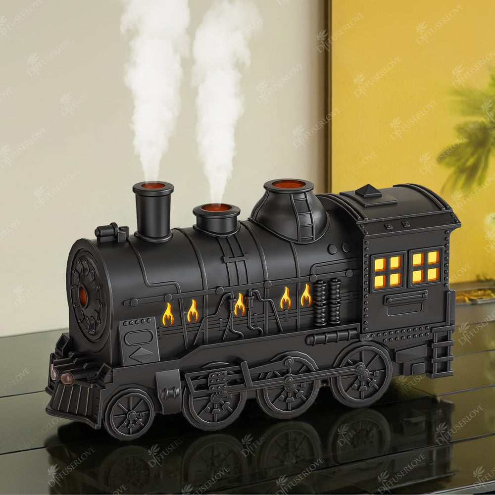 Diffuserlove train-diffuser 300ml glows softly for cozy bedroom ambience.