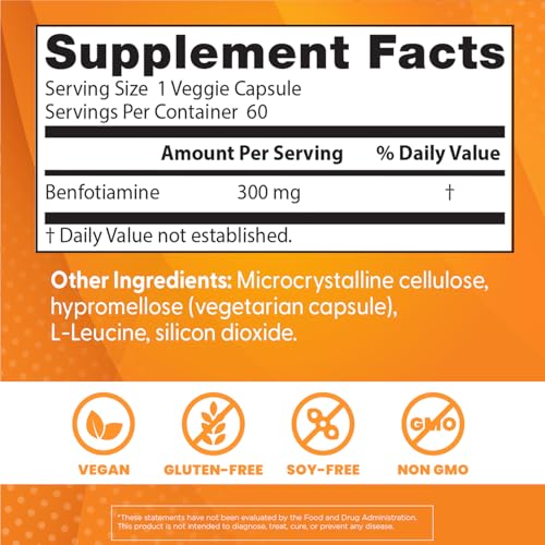 Bottle-pour shot of Doctor's Best Benfotiamine 60 veggie caps for easy daily use