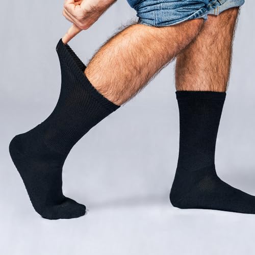 Doctor's Choice seamless toe sock close-up shows irritation-free, blister-resistant wear.