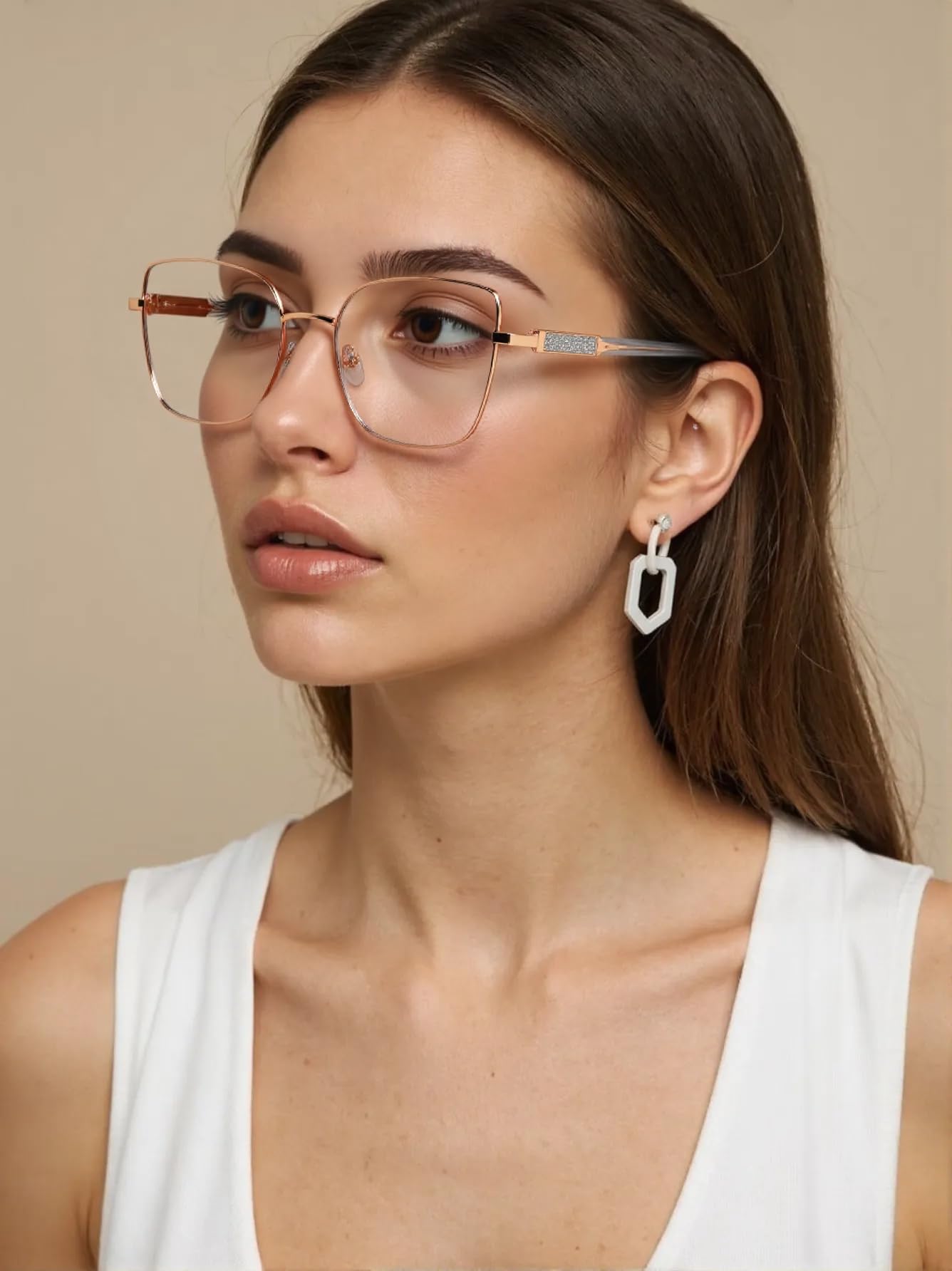 Dollger cat-eye frame style blends fashion and practicality
