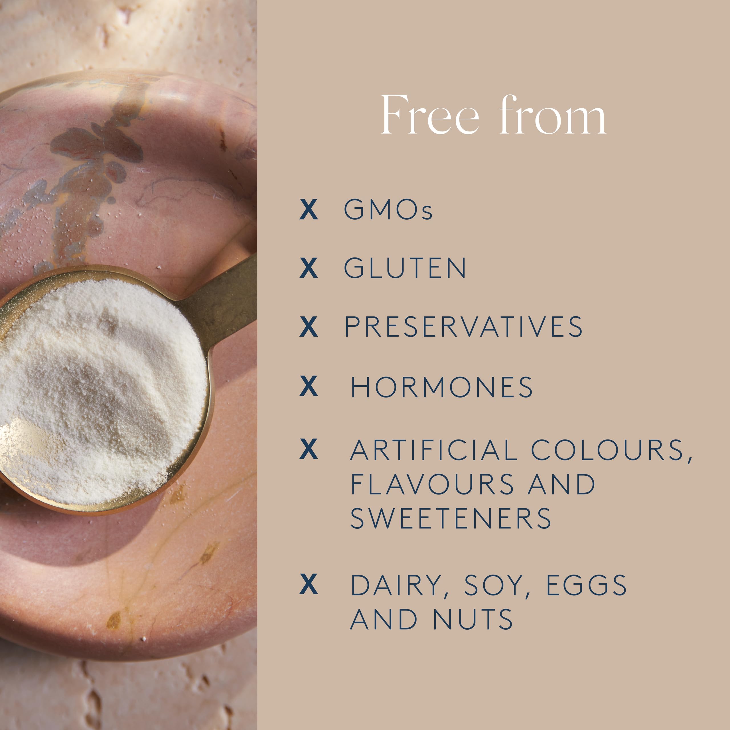 DOSE & CO. Pure Collagen blended into smoothie for easy daily use