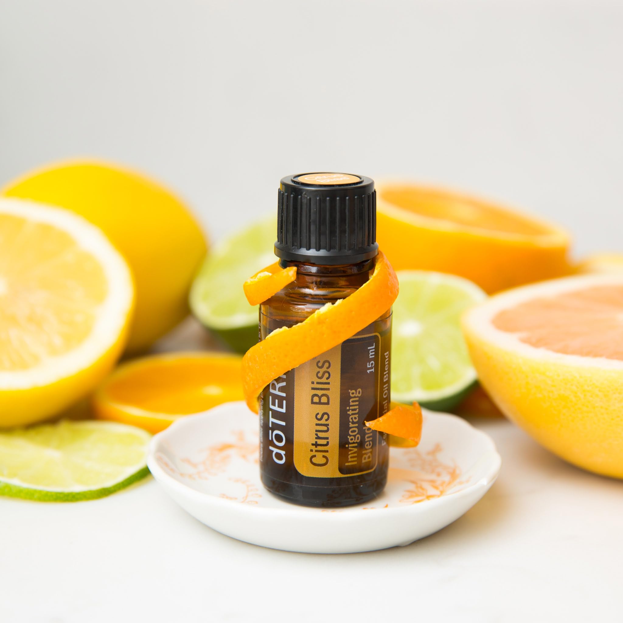 doTERRA Citrus Bliss diffuser scene showcasing an energizing ambiance.