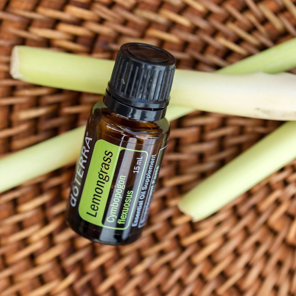 doTERRA Lemongrass bottle pour for easy massage and refreshing moments