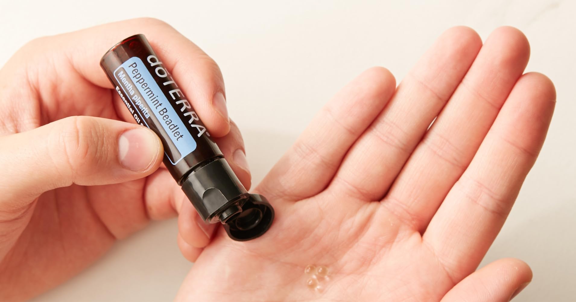 doterra peppermint beadlet pack on-the-go provides convenient breath refreshment.