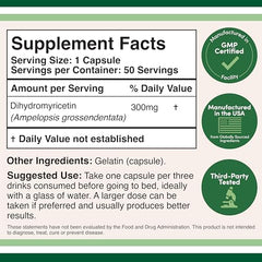 Double Wood DHM 50 capsules pour, easy daily use and supplementation.