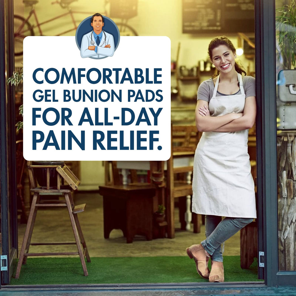 Close-up gel pad on bunion sleeve for toe cushioning