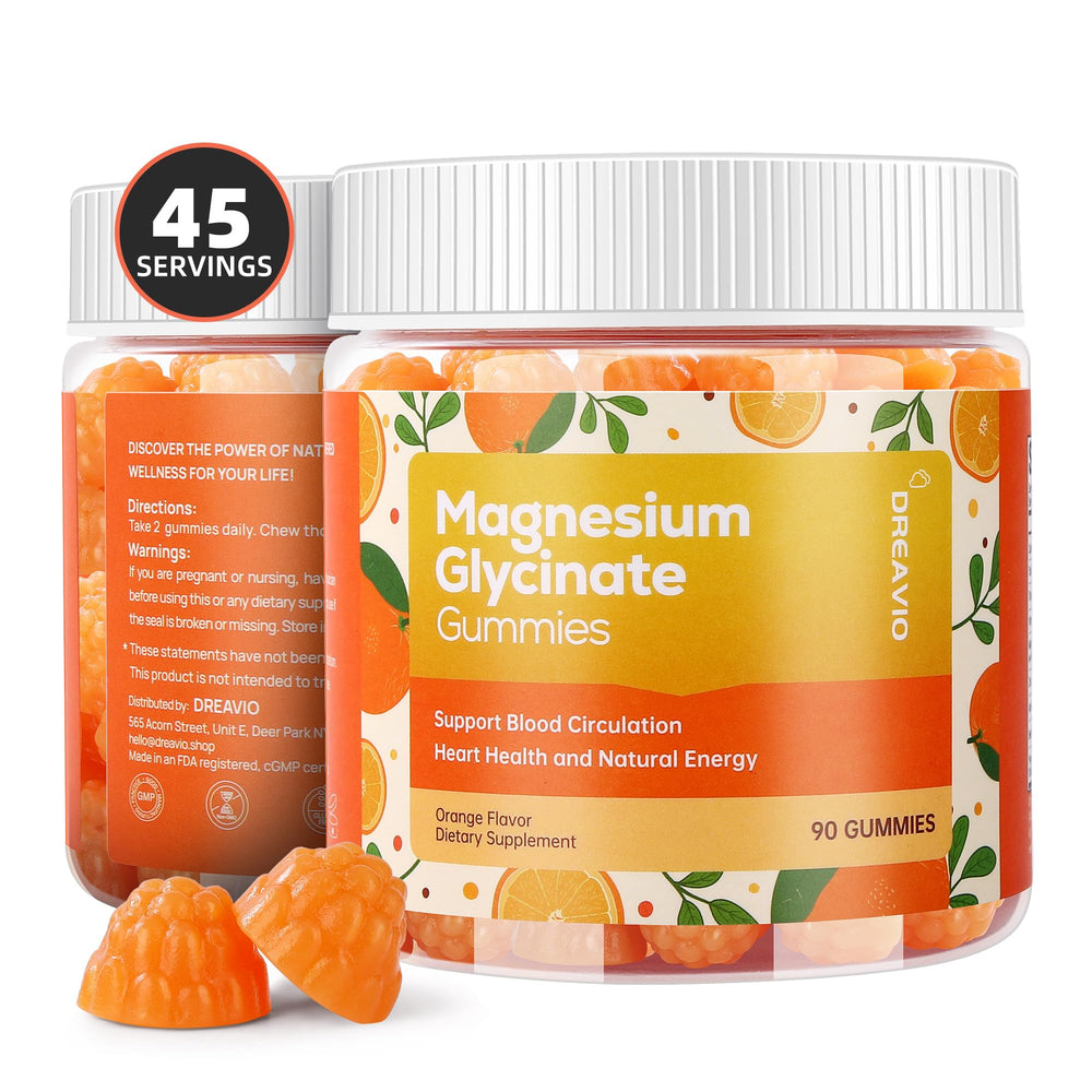 DREAVIO two gummies serving concept with bottle close-up