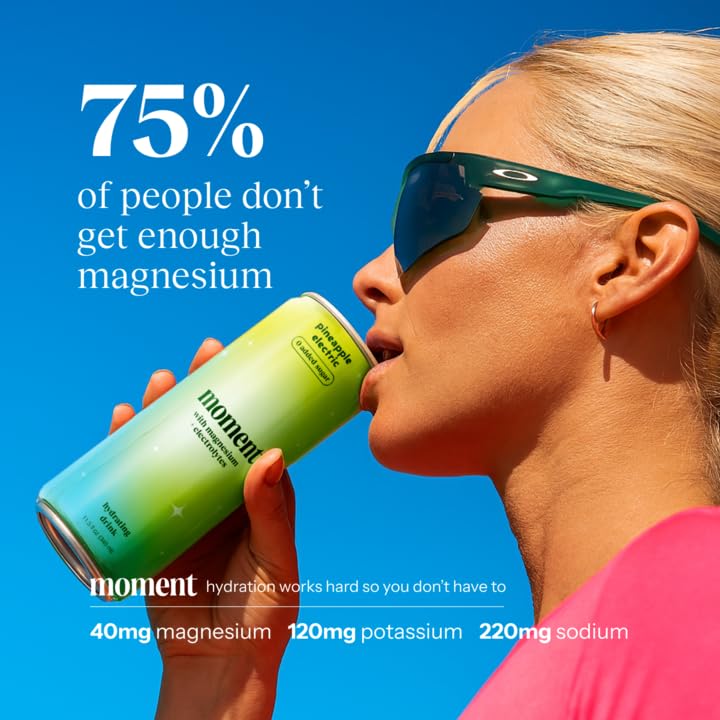 Drink Your Meditation Moment Pineapple bottle close-up highlighting zero sugar and clean ingredients.