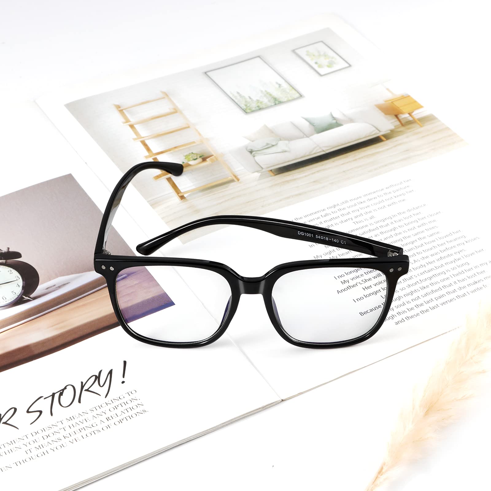 DTIUGUTAE blue light blocking glasses close-up of interchangeable lenses for prescription compatibility