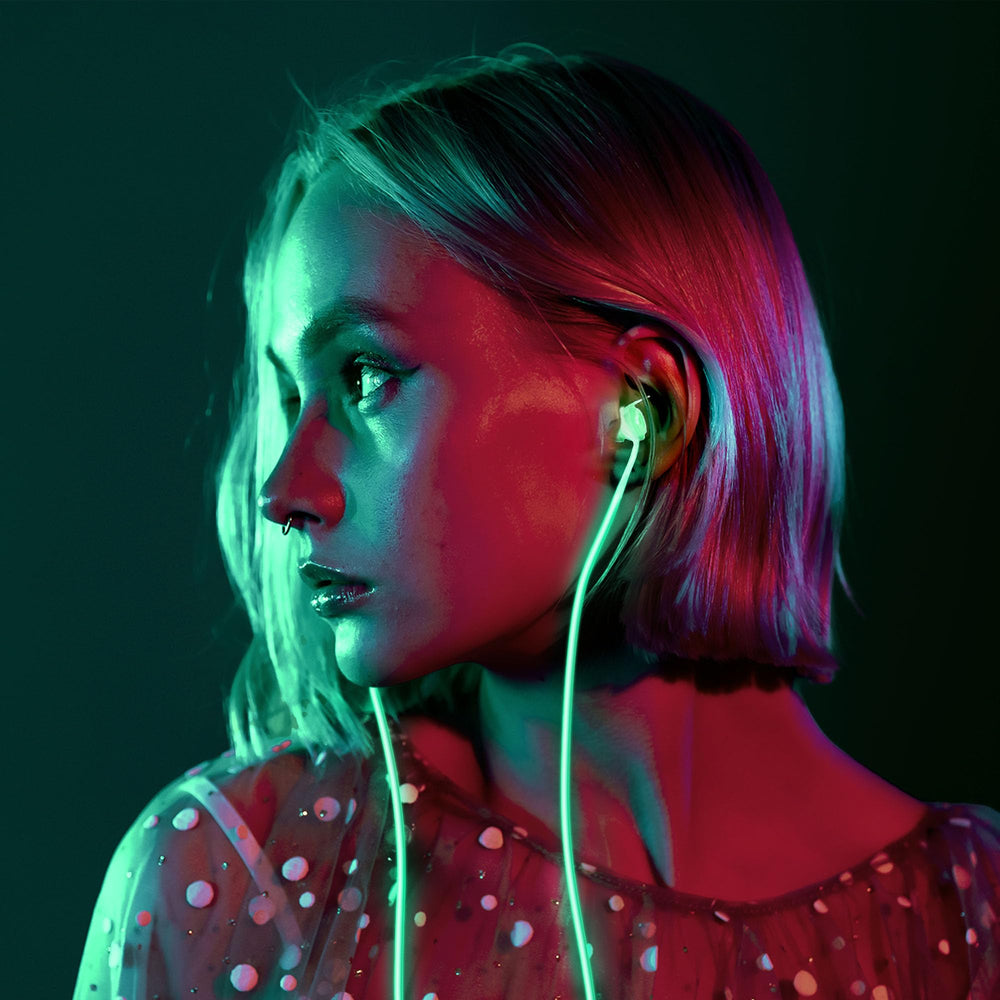 Eargasm Afterglow magnetic closure on silicone ends.