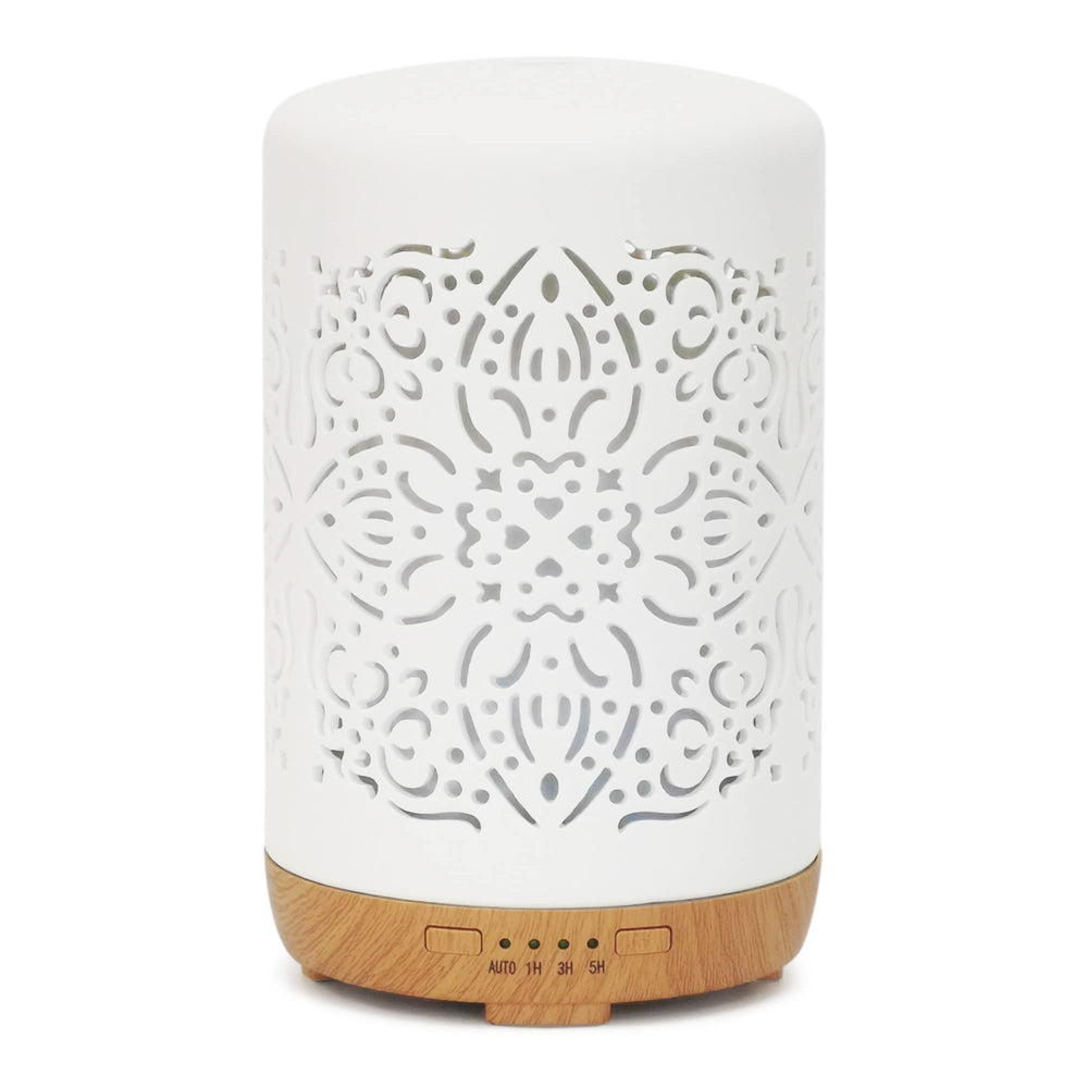 Earnest Living ceramic diffuser in white with 250 ml capacity for steady aroma diffusion.