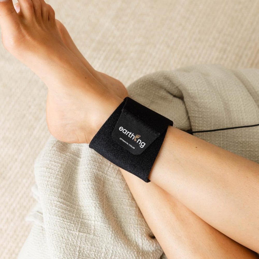 Earthing Universal Band travel kit for grounding while away from home