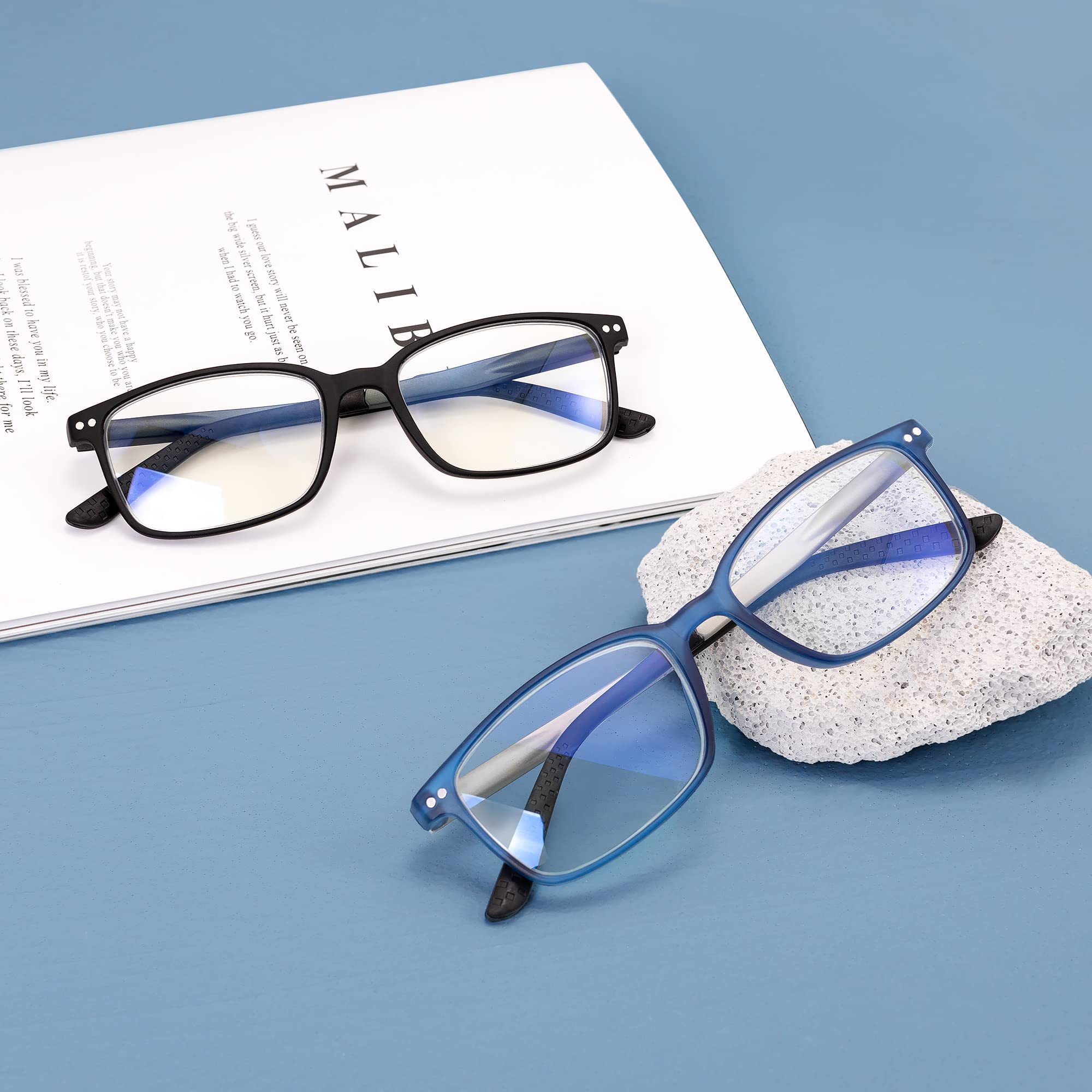 EASY READ magnification 1.50 lenses for clear reading at desks
