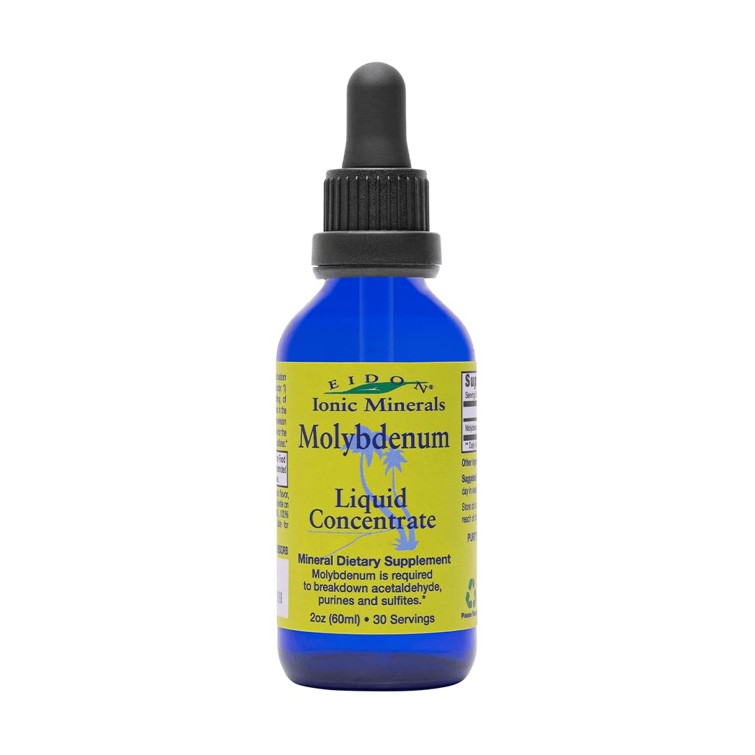 Eidon Ionic Minerals liquid molybdenum drops being poured into water for easy dosing
