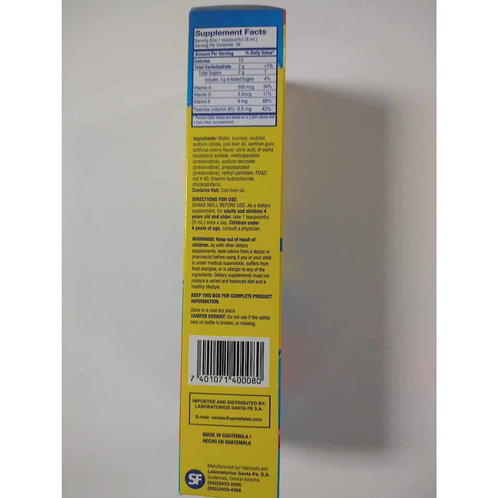 Emulsion Ballena Azul dietary supplement branding scene conveys trusted daily support.