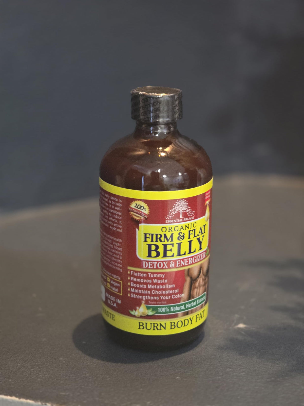 Essential Palace Organic Detox Energizer bottle pour—easy daily hydration and energy support.