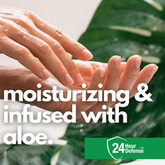 Everest moisturizing foam pump in action for quick hand cleansing