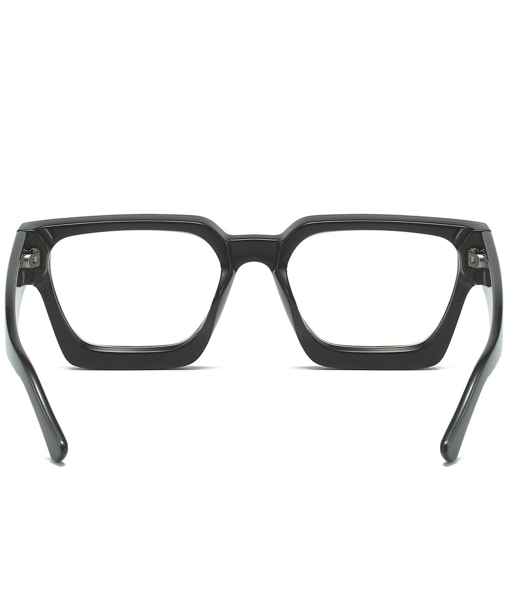 Model wearing EYLRIM glasses during casual outdoor outing.