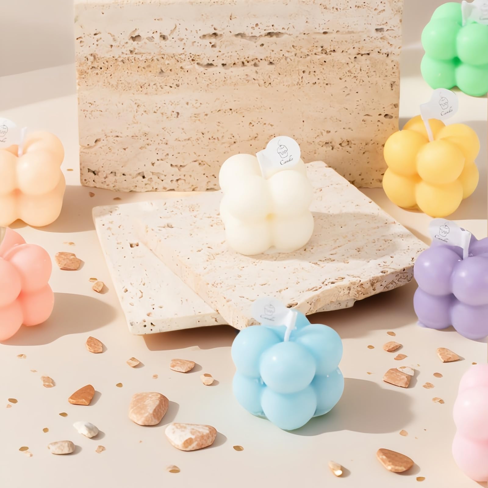 FANBODTA Clean-burning soy-wax formula supports safe, tidy burns.