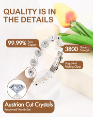 Feraco adjustable sizing tool helps tailor the perfect fit.