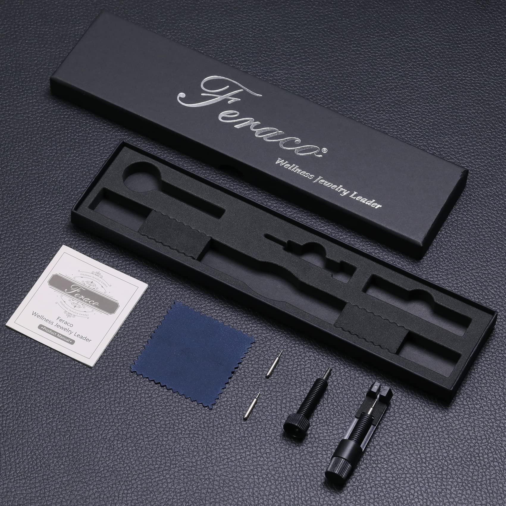 Feraco fit length 22 cm bracelet offering a customizable snug fit