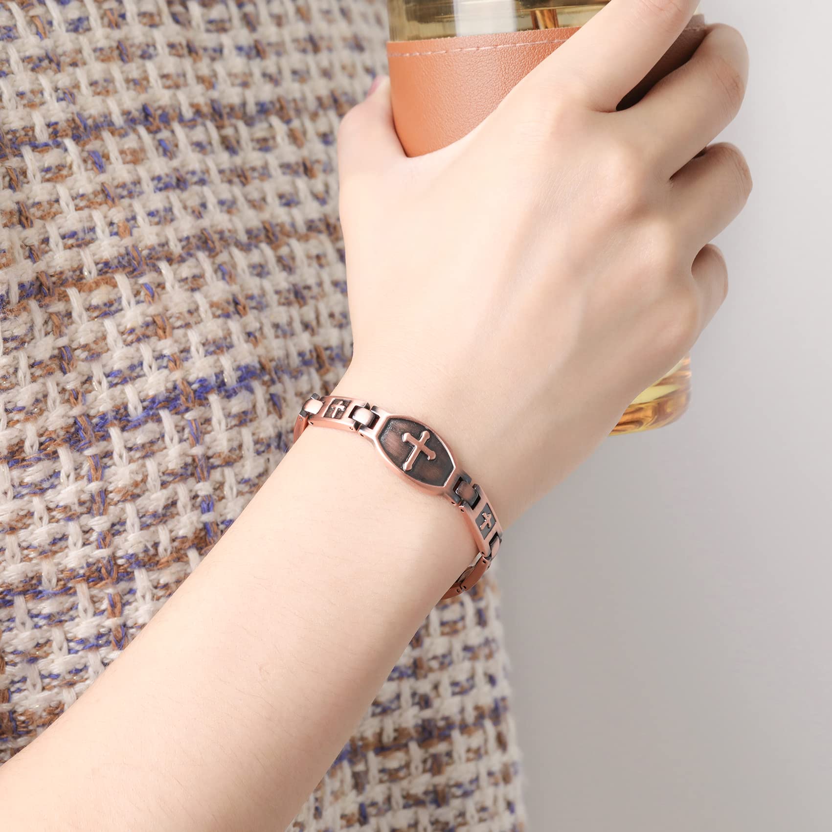 Feraco copper bracelet adjustable size quick fit