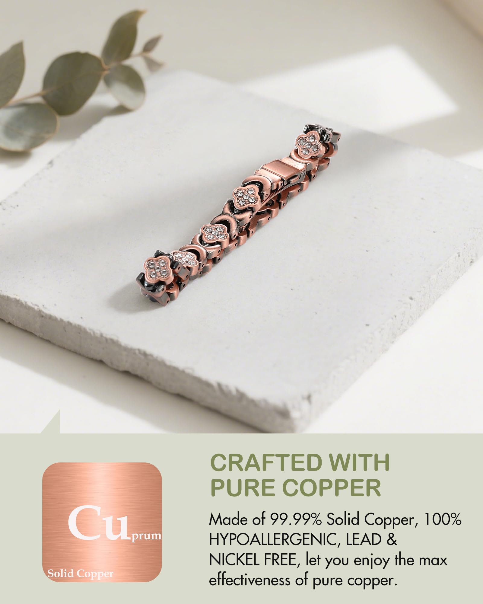 Feraco bracelet with sizing tool ensures a perfect fit