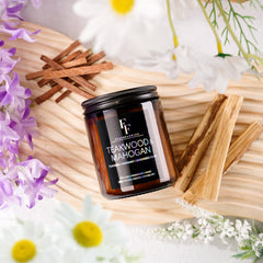 FF FRAGRFLOWING Teakwood Mahogany close-up highlighting rich wood and forest notes for relaxation.