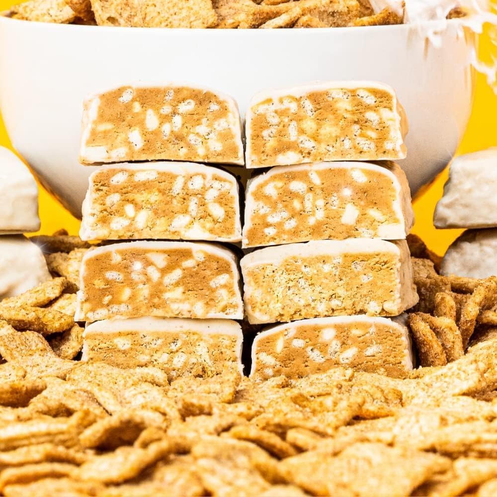 Final Boss Anabar Monster Cookie Crunch bar, sweet flavor with 20g protein.