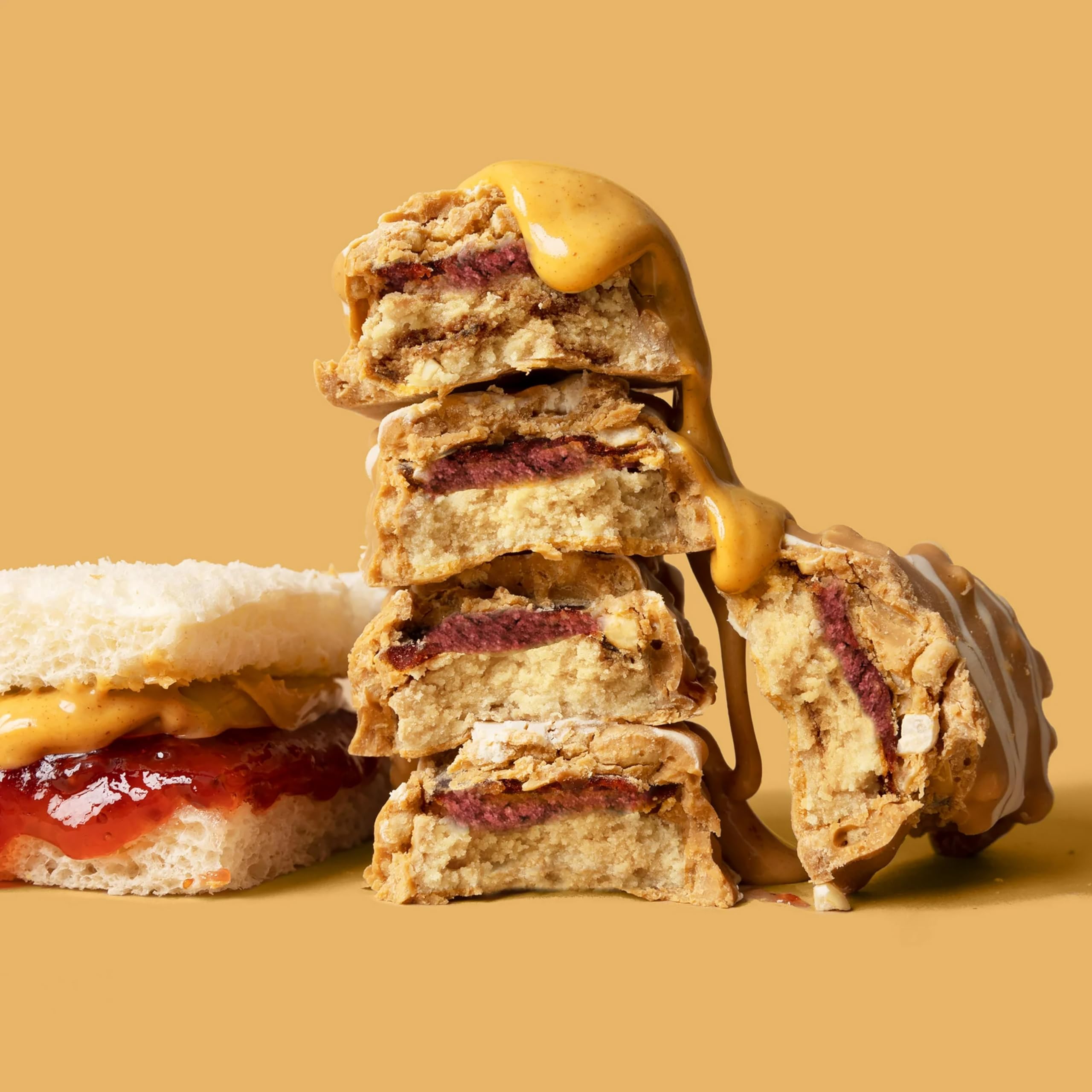 Fit Crunch soft cake-core close-up emphasizes chewy texture and flavor