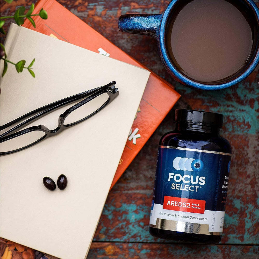 Morning and evening dosing scene with Focus Select AREDS2 softgels.