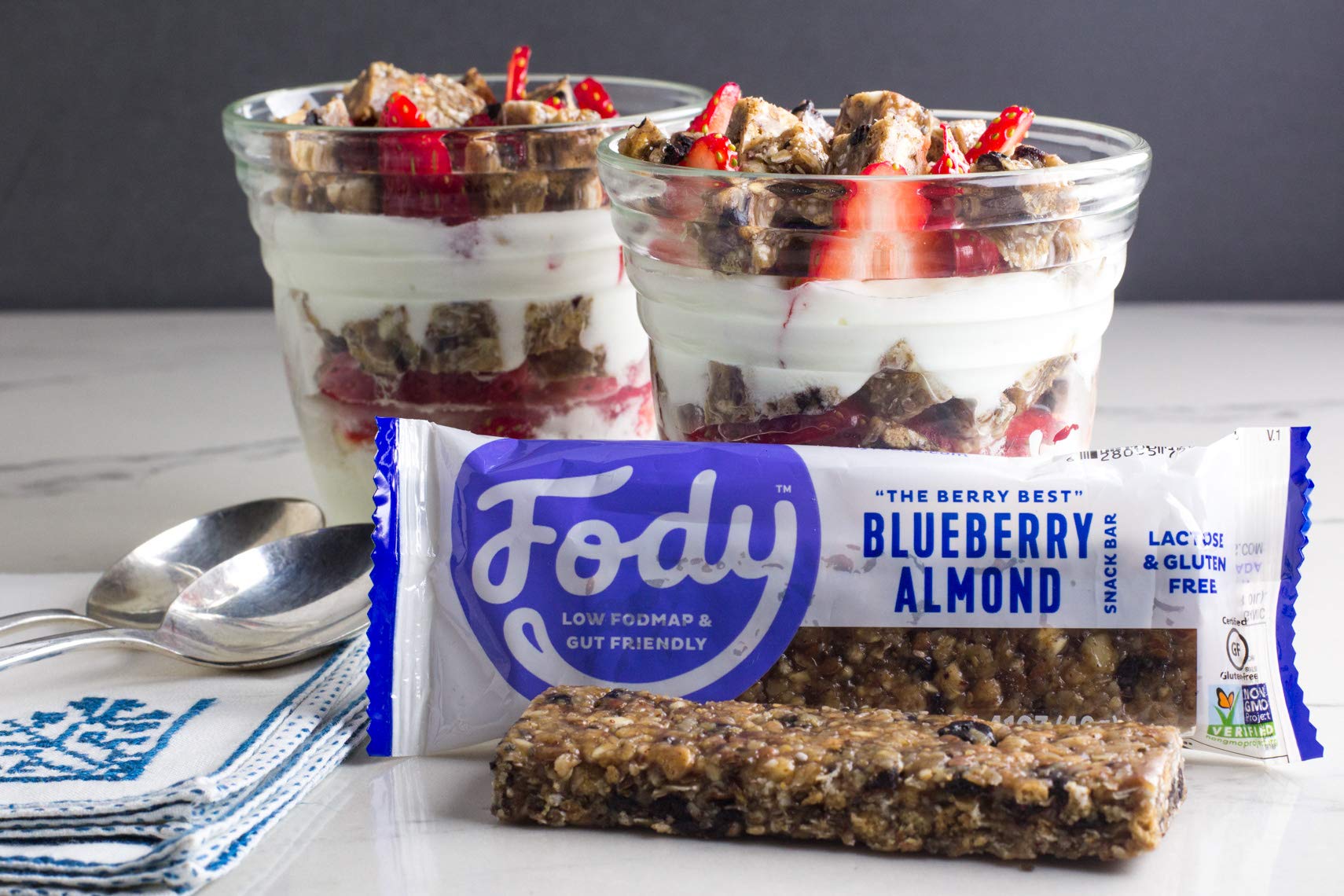 Vegan and lactose-free Fody Blueberry Almond Bar for dairy-free snacking