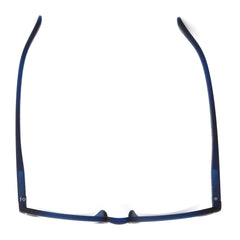 Joey lenses with scratch and impact resistance in use