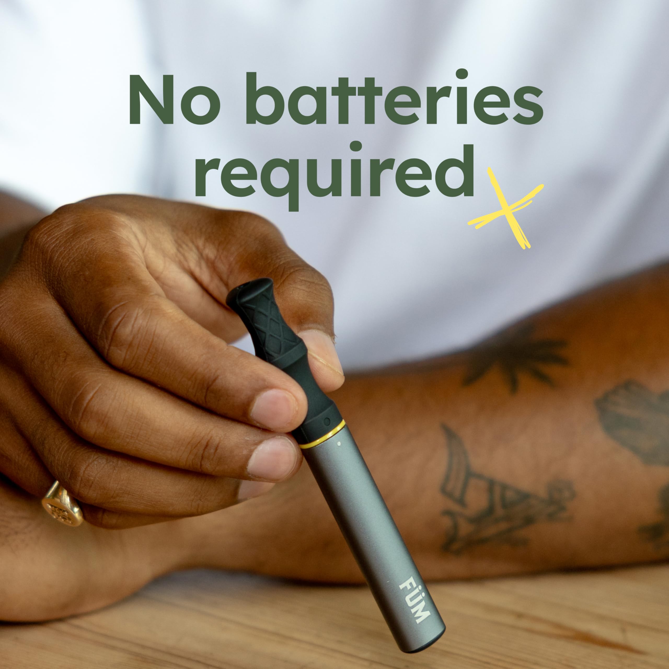 FÜM Zero compact daily-use device fits in your pocket.