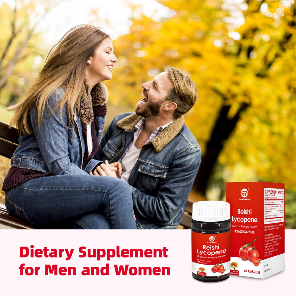 Daily-use image of GANOHERB capsules taken with meals for consistency.