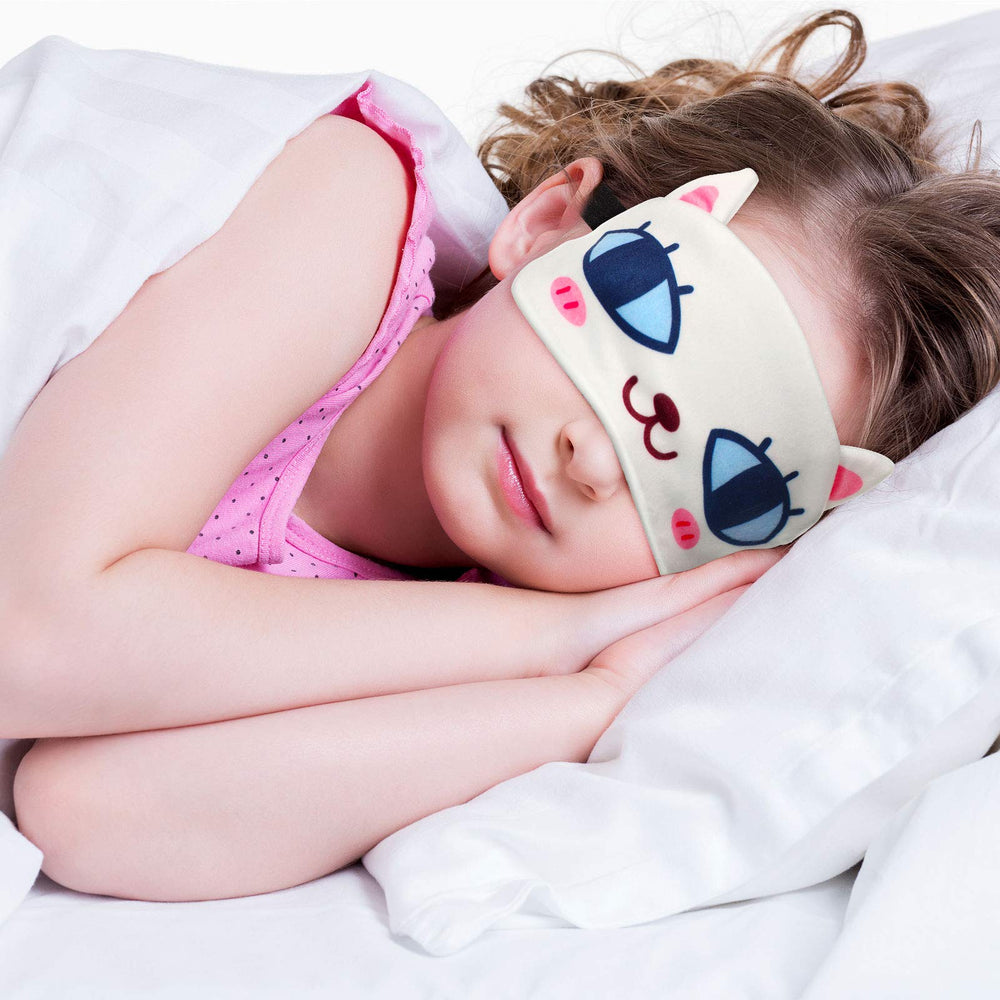Geyoga sleeping mask with dog design helps secure fit during travel.