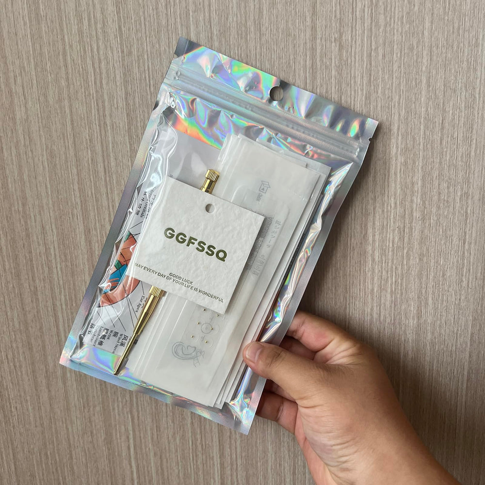 GGFSSQ portable kit fits purse or pocket for on-the-go use