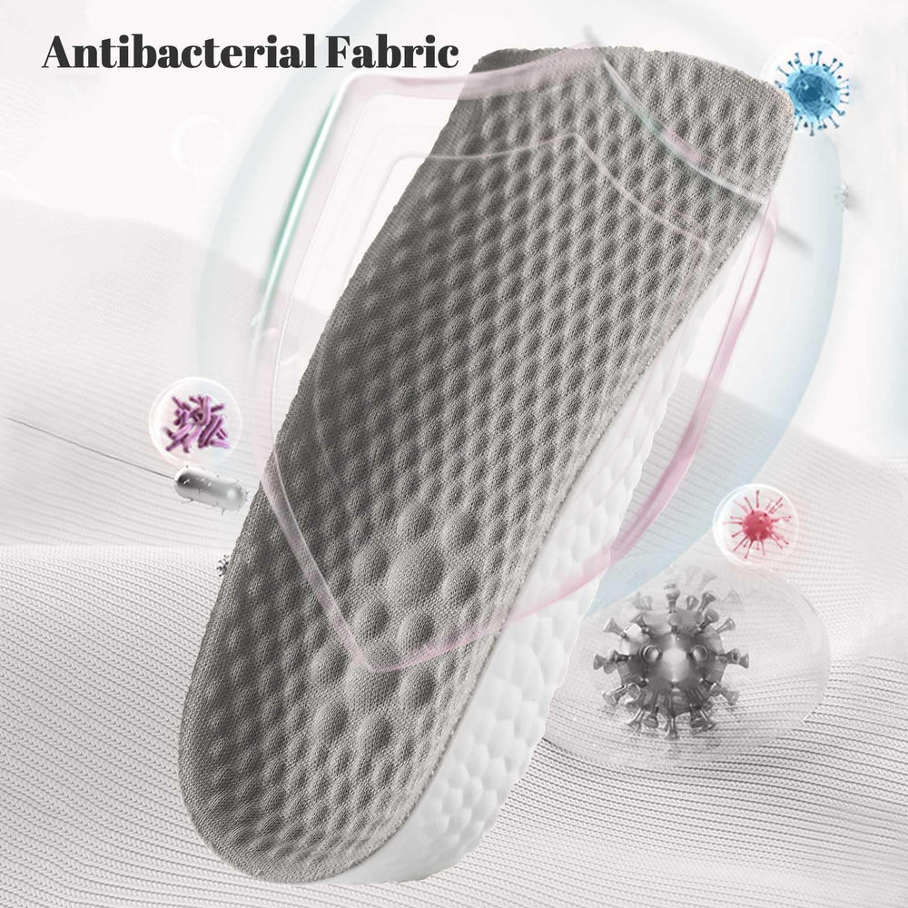 Gihunk protruding surface design hugs the foot for a comfortable stride.