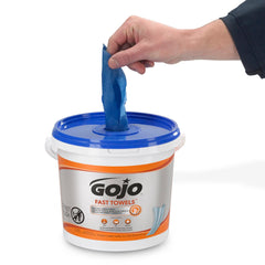 GOJO Fast Towels moisturize hands to prevent dryness during use.