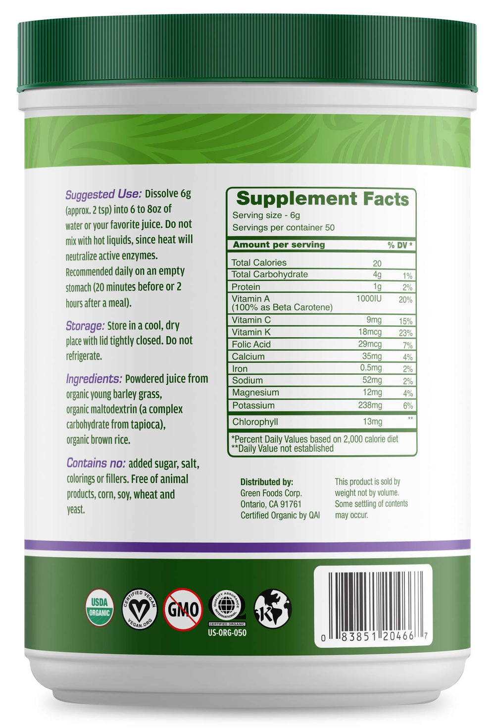 Green Foods Green Magma scoop showing precise measurement for smoothies