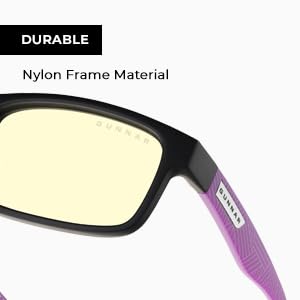 GUNNAR Enigma microfiber pouch and cleaning cloth included.