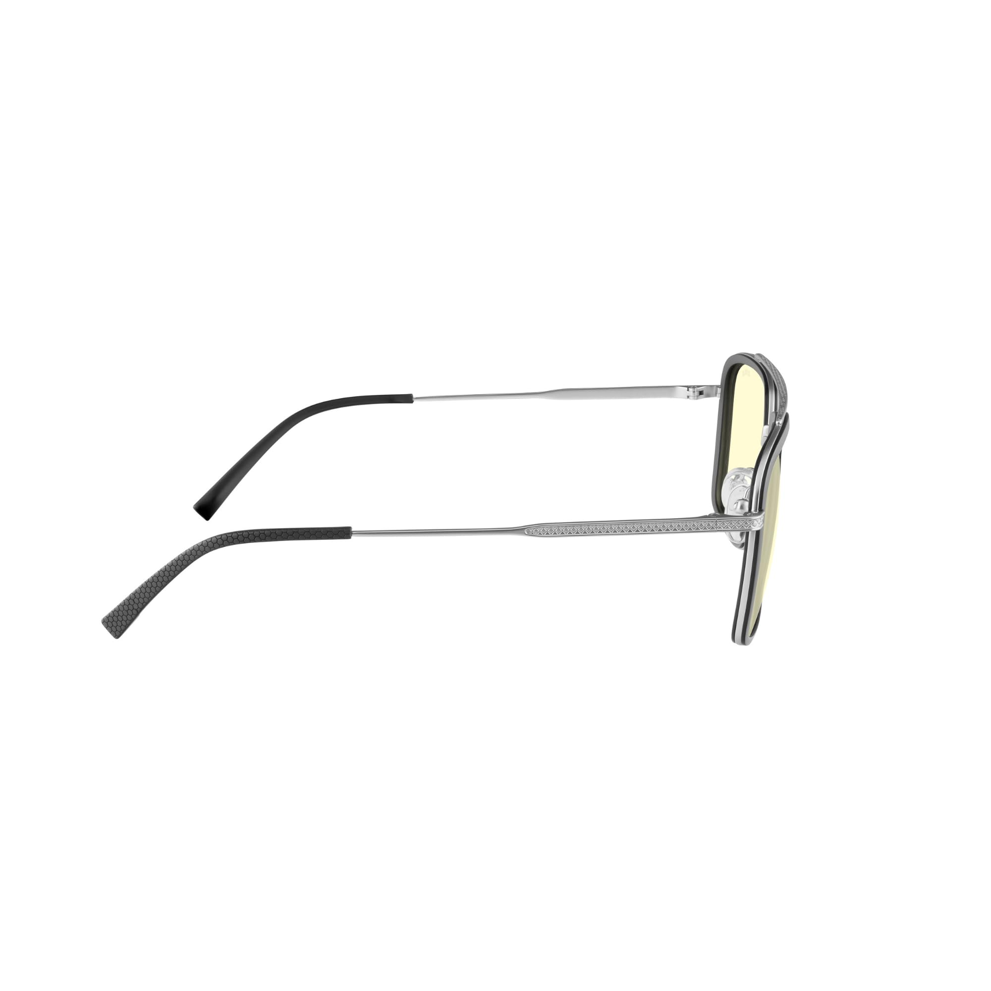 GUNNAR Stark Edition amber tint close-up demonstrates blue light reduction