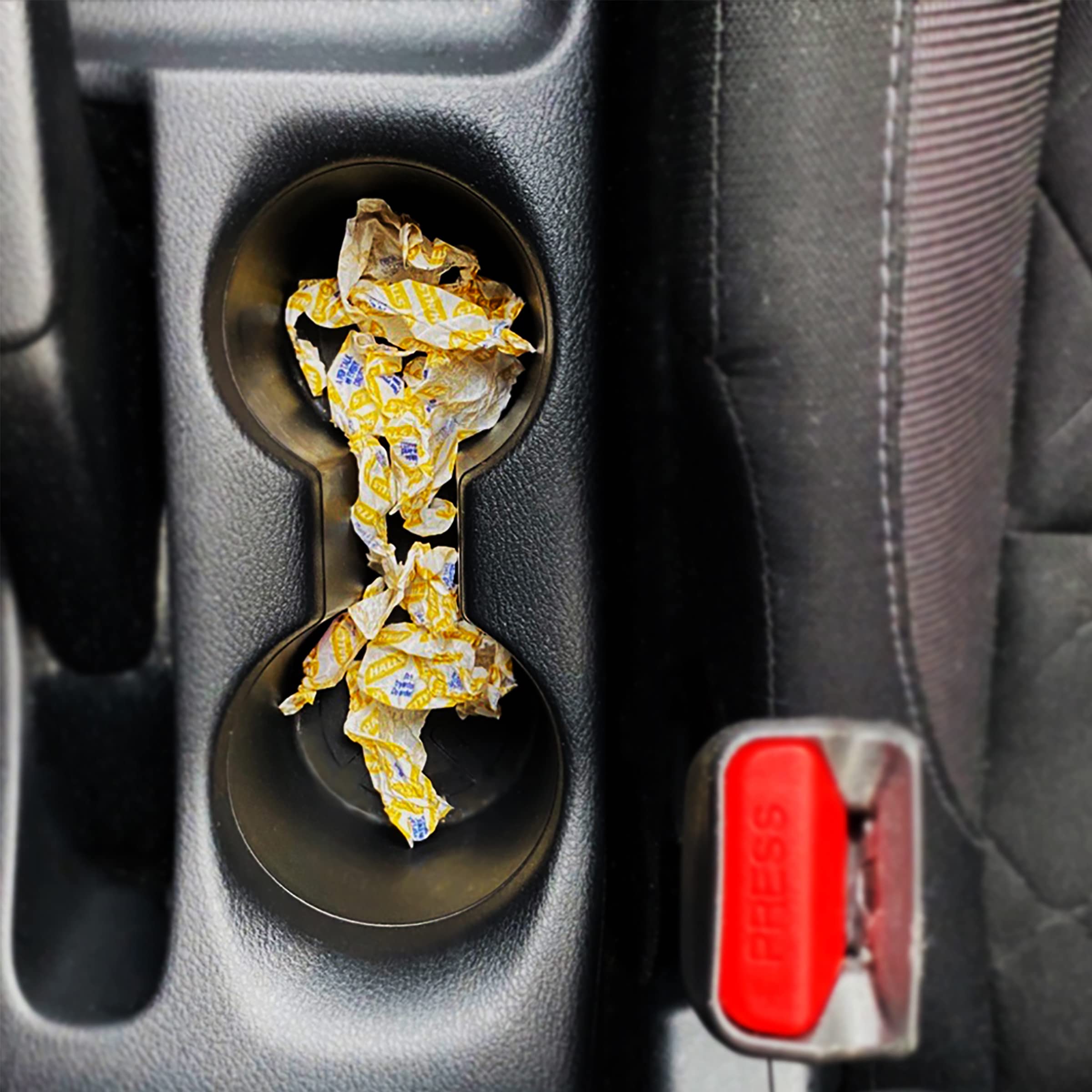 HALLS Defense two drops dispensed for easy daily intake