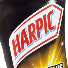Harpic Power Plus bottle pouring action demonstrating quick cleaning.