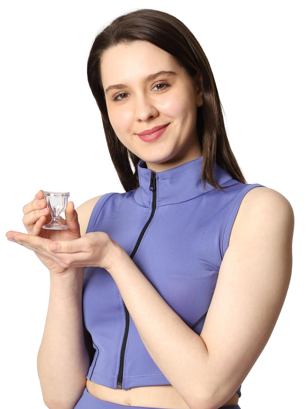 HealthGoodsIn eye wash cups are lightweight and durable for daily use