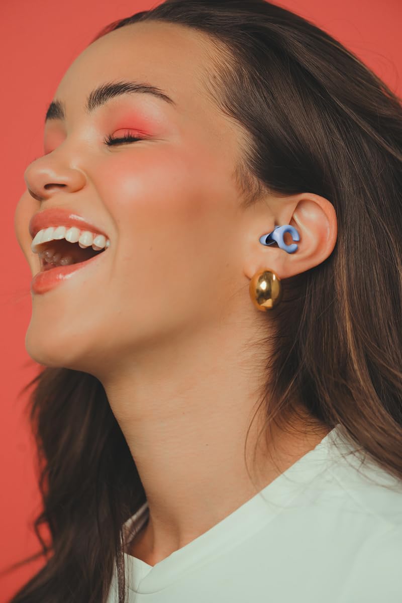 HEAR HUSH HOOPS reusable silicone material saves waste and money.