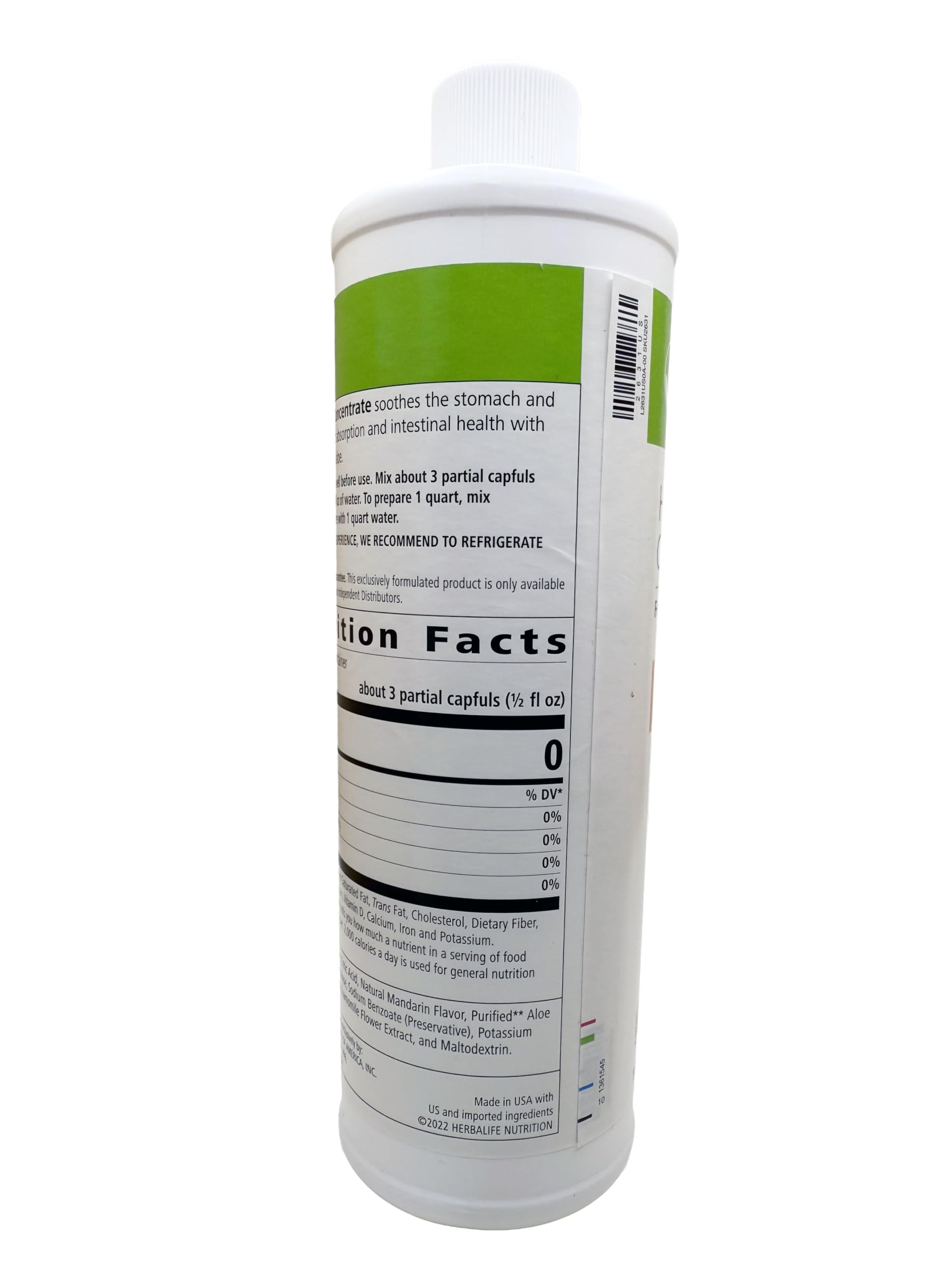 Herbalife Aloe Concentrate pour serving captures refreshing, sugar-free hydration option.